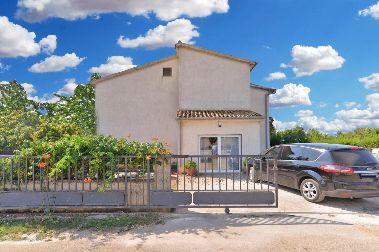 Apartment Mirella 1745 Bale